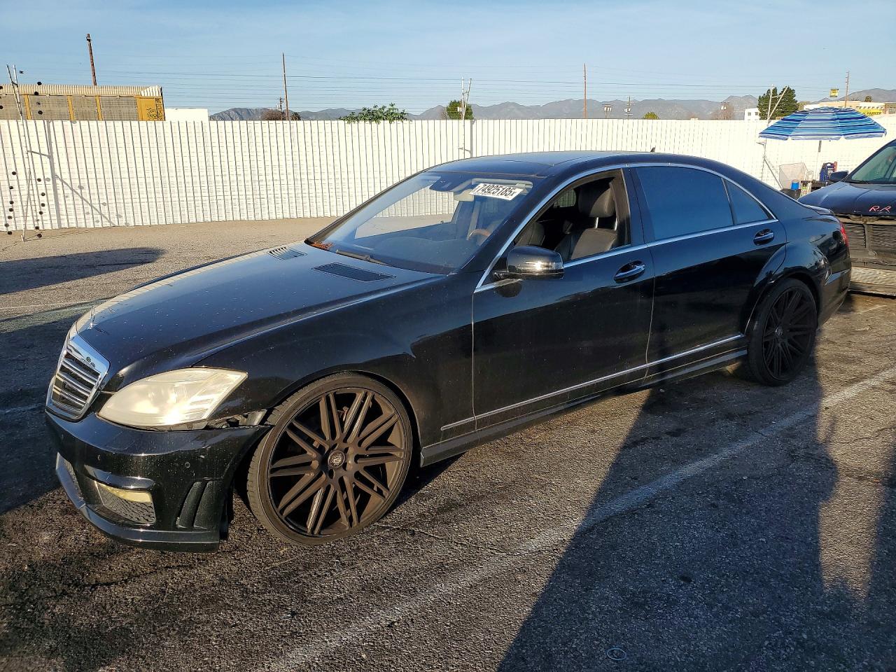 2011 Mercedes-Benz S class VIN WDDNG7BB0BA369209 photo 1