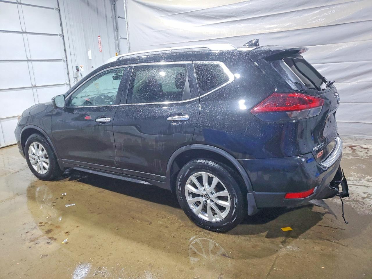2018 NISS Rogue VIN 5N1AT2MV3JC769729 photo 2