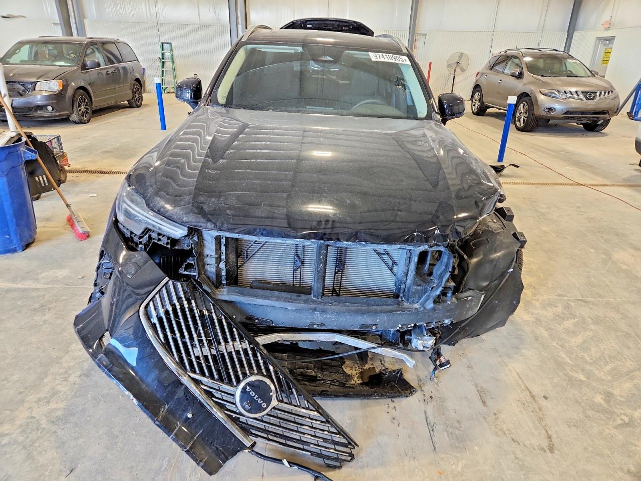 2025 Volvo Xc90 plus VIN YV4062PB9S1389779 photo 5