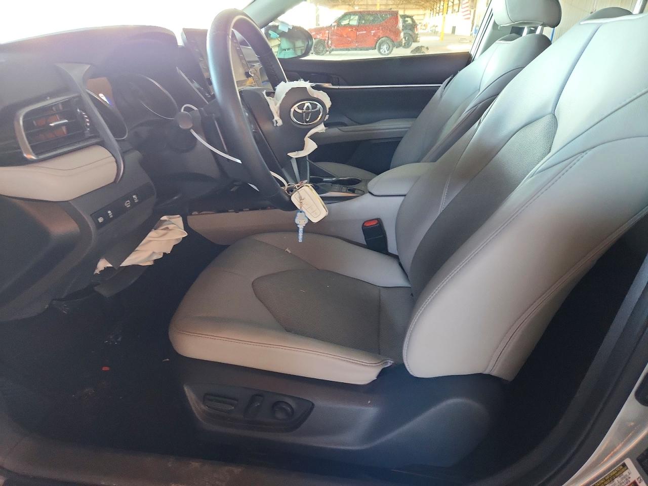 2022 Toyota Camry sola VIN 4T1K31AKXNU039972 photo 7