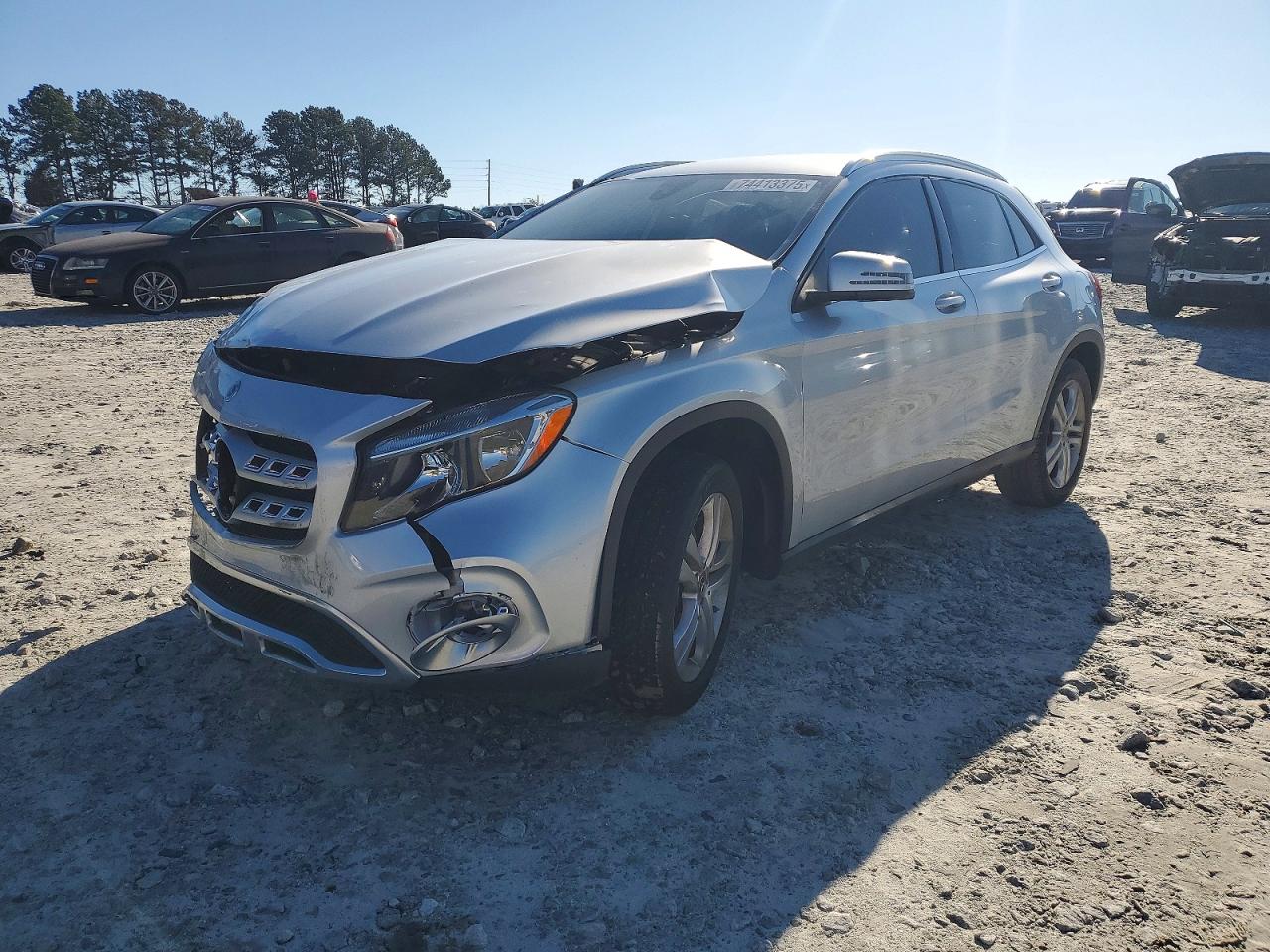 2019 Mercedes Gla-class VIN WDCTG4EB3KJ583696 photo 1