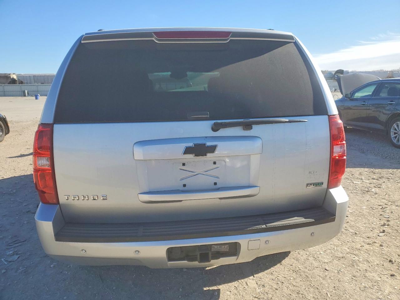 2012 Chev Tahoe VIN 1GNSCBE00CR141212 photo 6