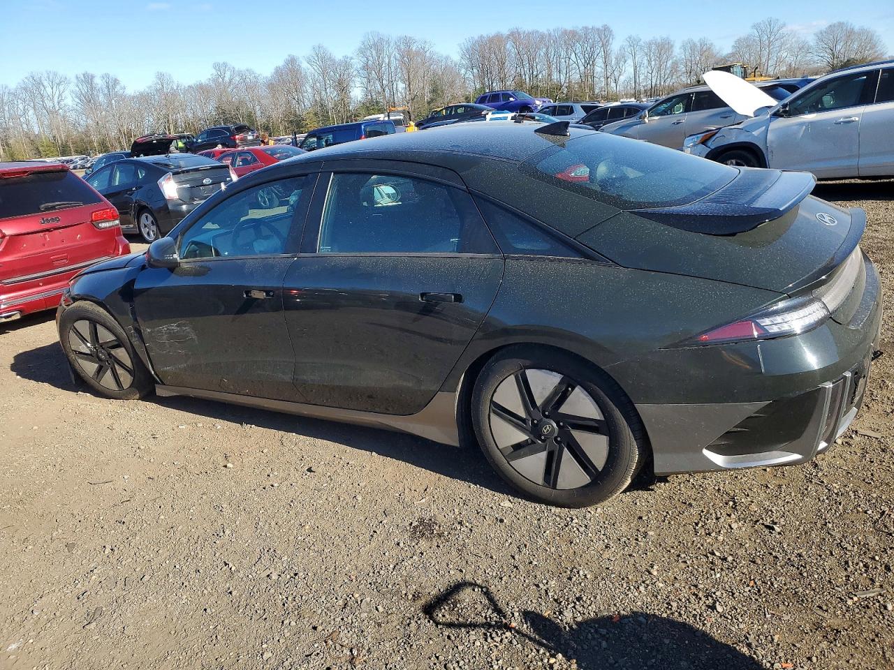 2023 Hyundai Ioniq 6 se VIN KMHM24AB4PA050287 photo 2