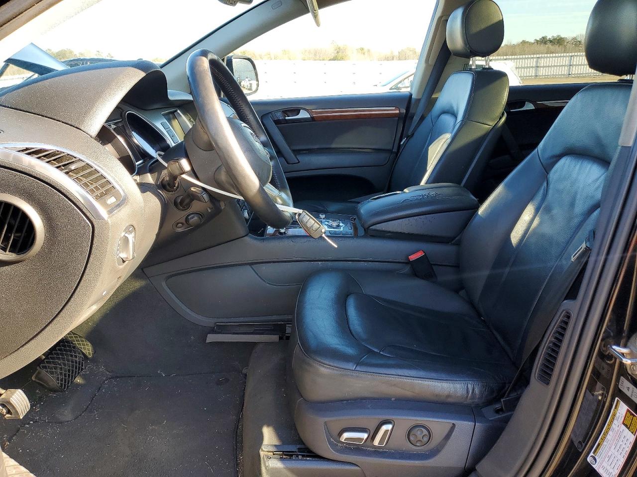 2015 Audi Q7 VIN WA1LGAFE6FD010173 photo 7