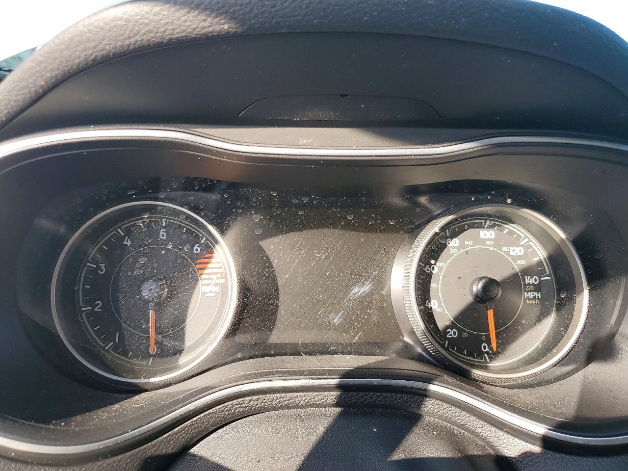 2019 Jeep Grand cher VIN 1C4PJLDB8KD123243 photo 9