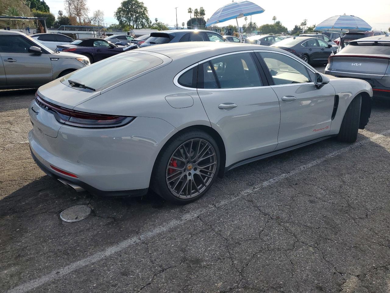 2022 Porsche Panamera VIN WP0AB2A70NL130369 photo 3