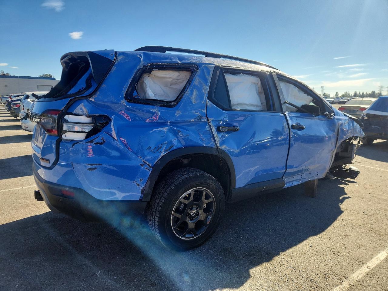 2024 Honda Pilot VIN 5FNYG1H60RB049016 photo 3