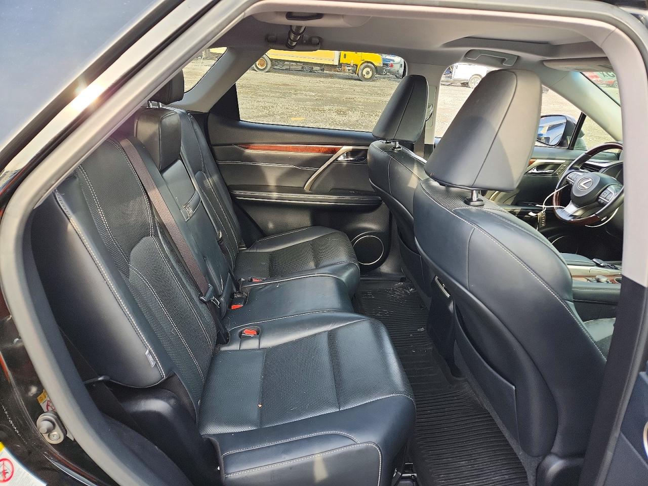 2018 Lexus Rx350 VIN JTJDZKCA3J2001282 photo 11