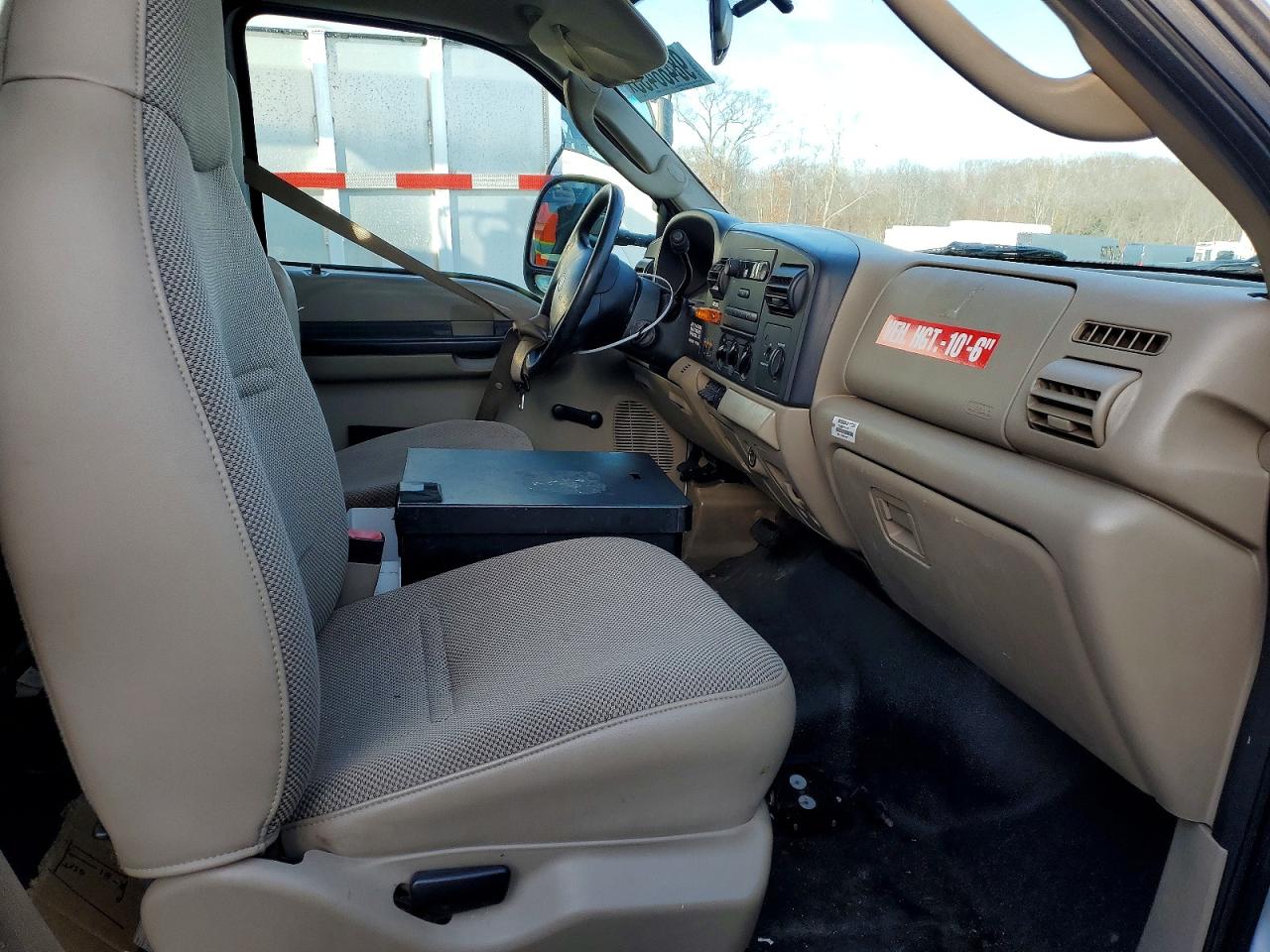 2006 Ford F350 VIN 1FDWF36576EC11376 photo 5