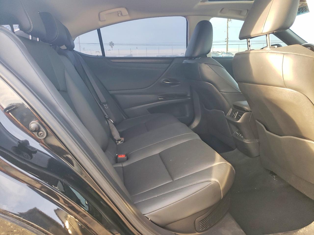 2024 LEXUS Es300 VIN 58ADA1C19RU050690 photo 10