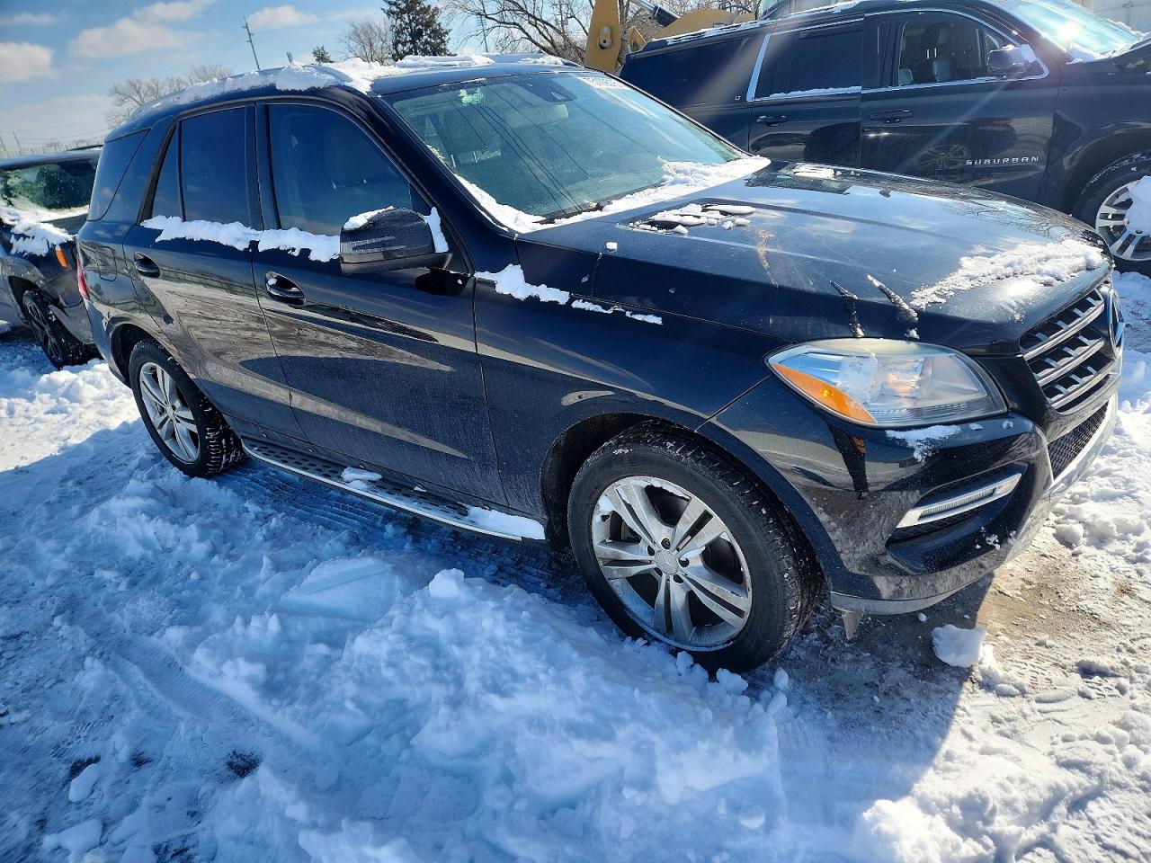 2014 Mercedes-Benz M-class VIN 4JGDA5HB0EA267895 photo 4