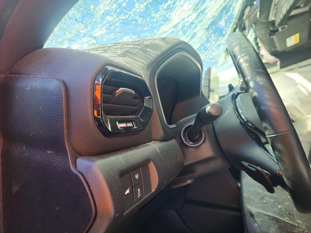 2024 Honda Pilot VIN 5FNYG1H60RB049016 photo 9