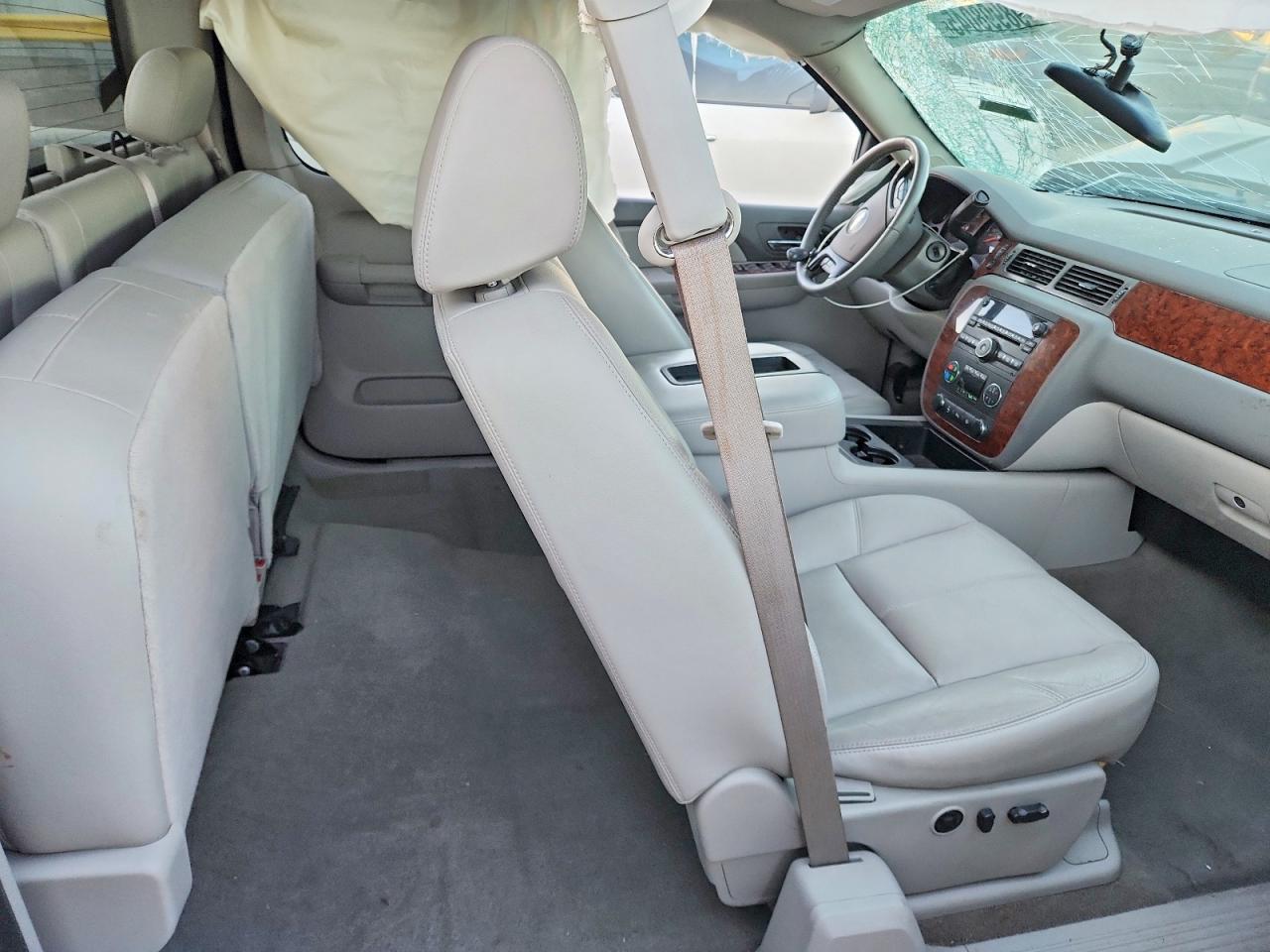 2008 CHEV Silverado VIN 1GCEC19058Z240884 photo 10