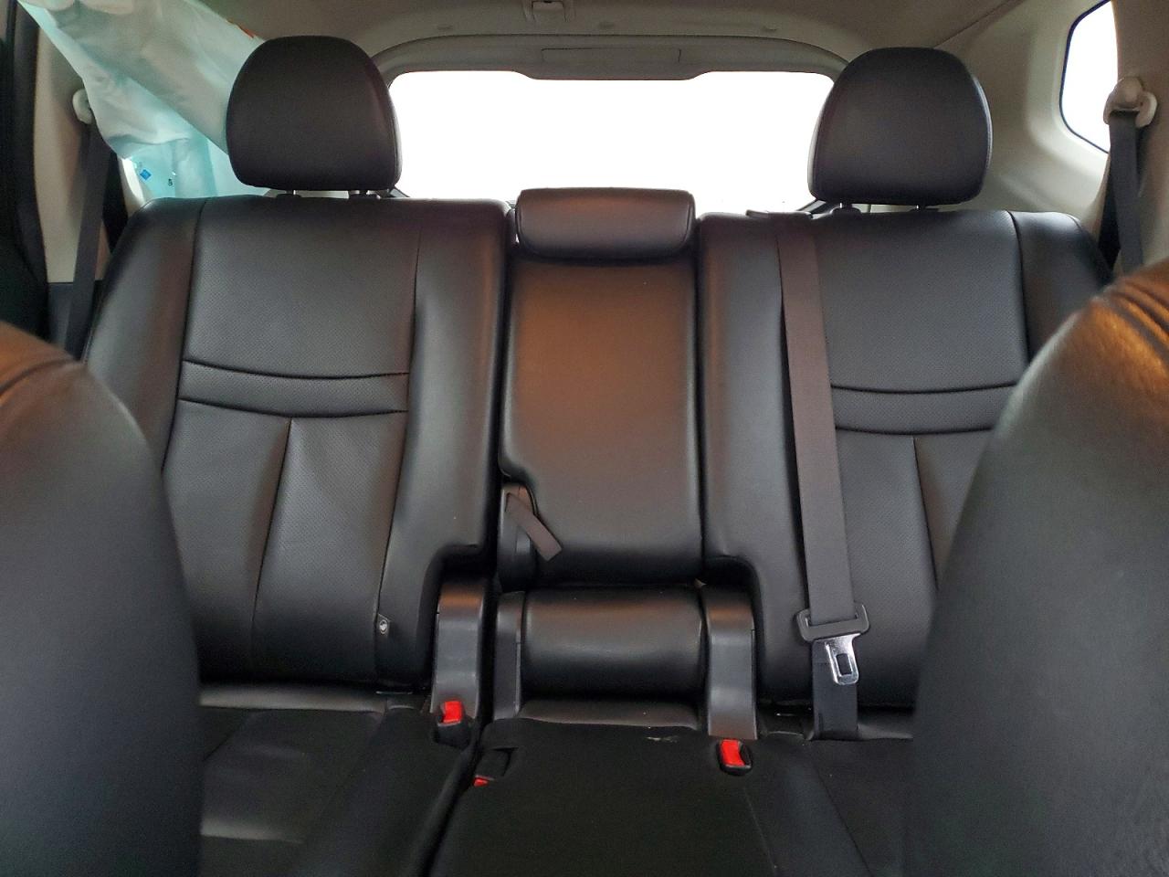 2019 NISS Rogue VIN 5N1AT2MV6KC704519 photo 10
