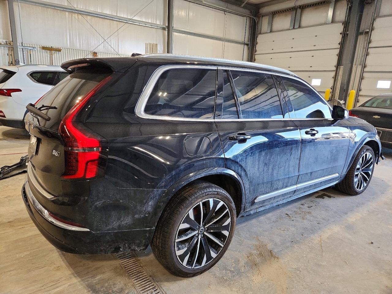 2025 Volvo Xc90 plus VIN YV4062PB9S1389779 photo 3