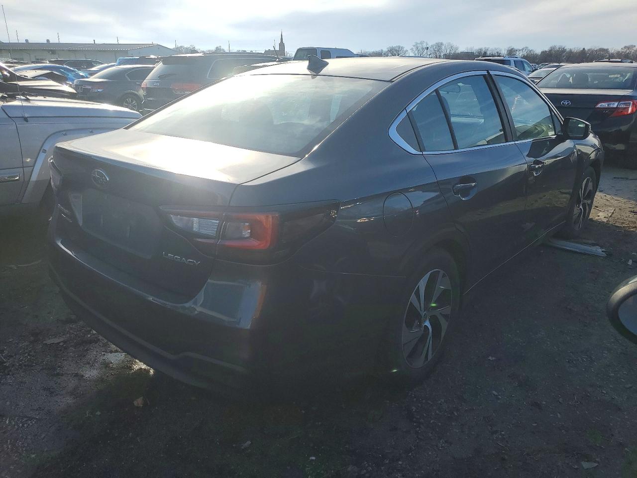 2021 Subaru LEGACY VIN 4S3BWAF66M3013462 photo 3