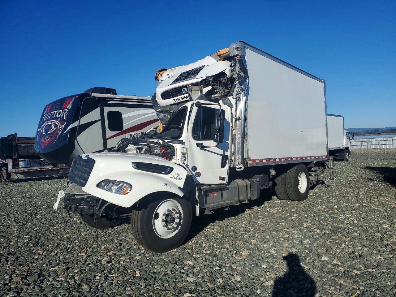 2025 FREIGHTLINER All other VIN 3ALACWFC5SDVZ1571 photo 2