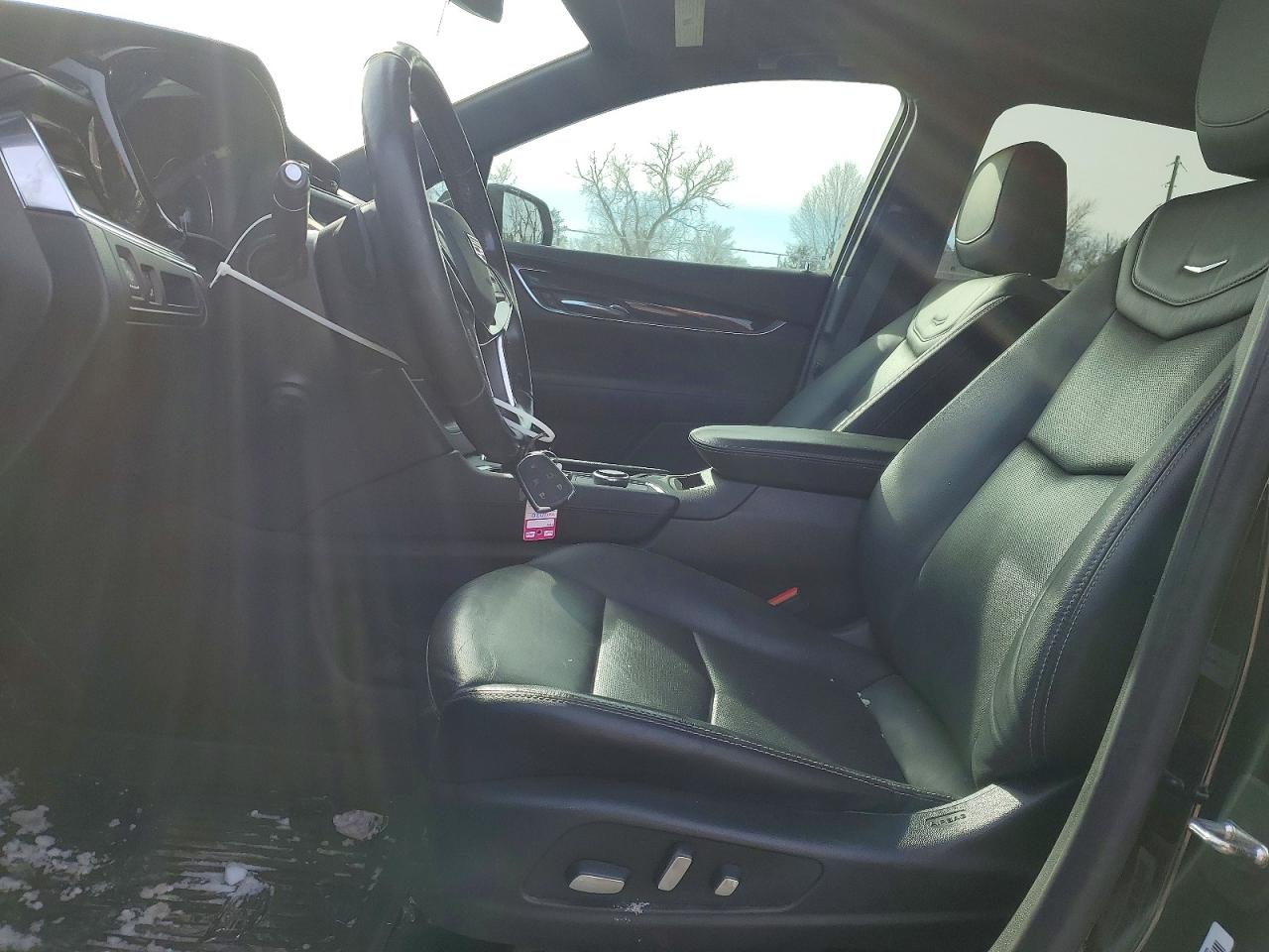 2020 Cadillac Xt5 VIN 1GYKNCRS0LZ115241 photo 7