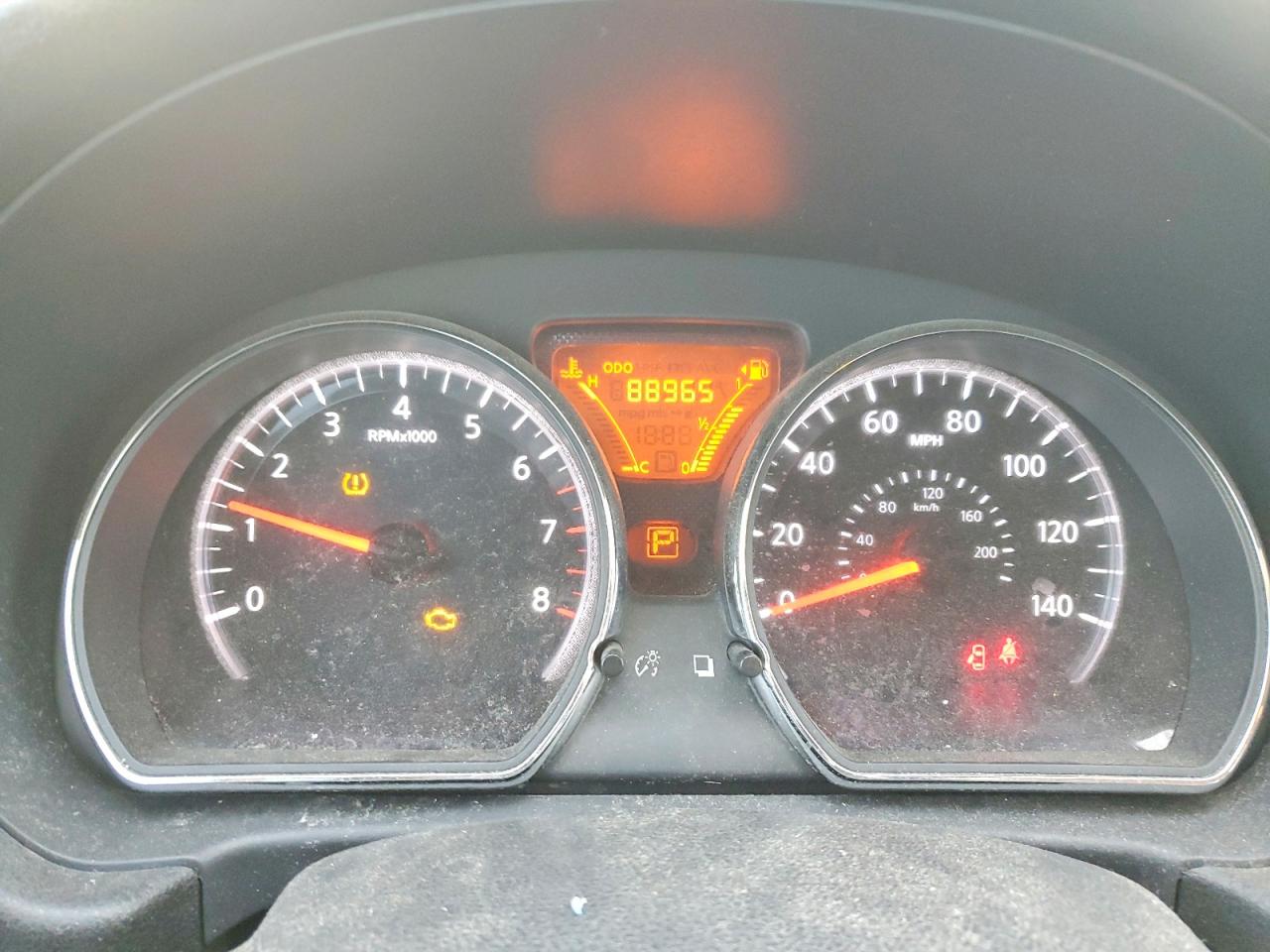 2014 Nissan Versa VIN 3N1CE2CP2EL435456 photo 9