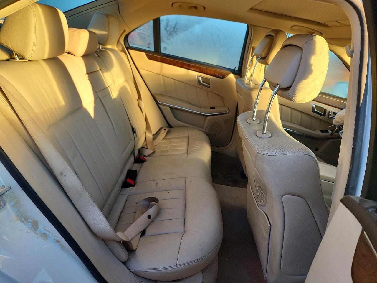 2016 Mercedes-Benz E-class VIN WDDHF5KB1GB263275 photo 10