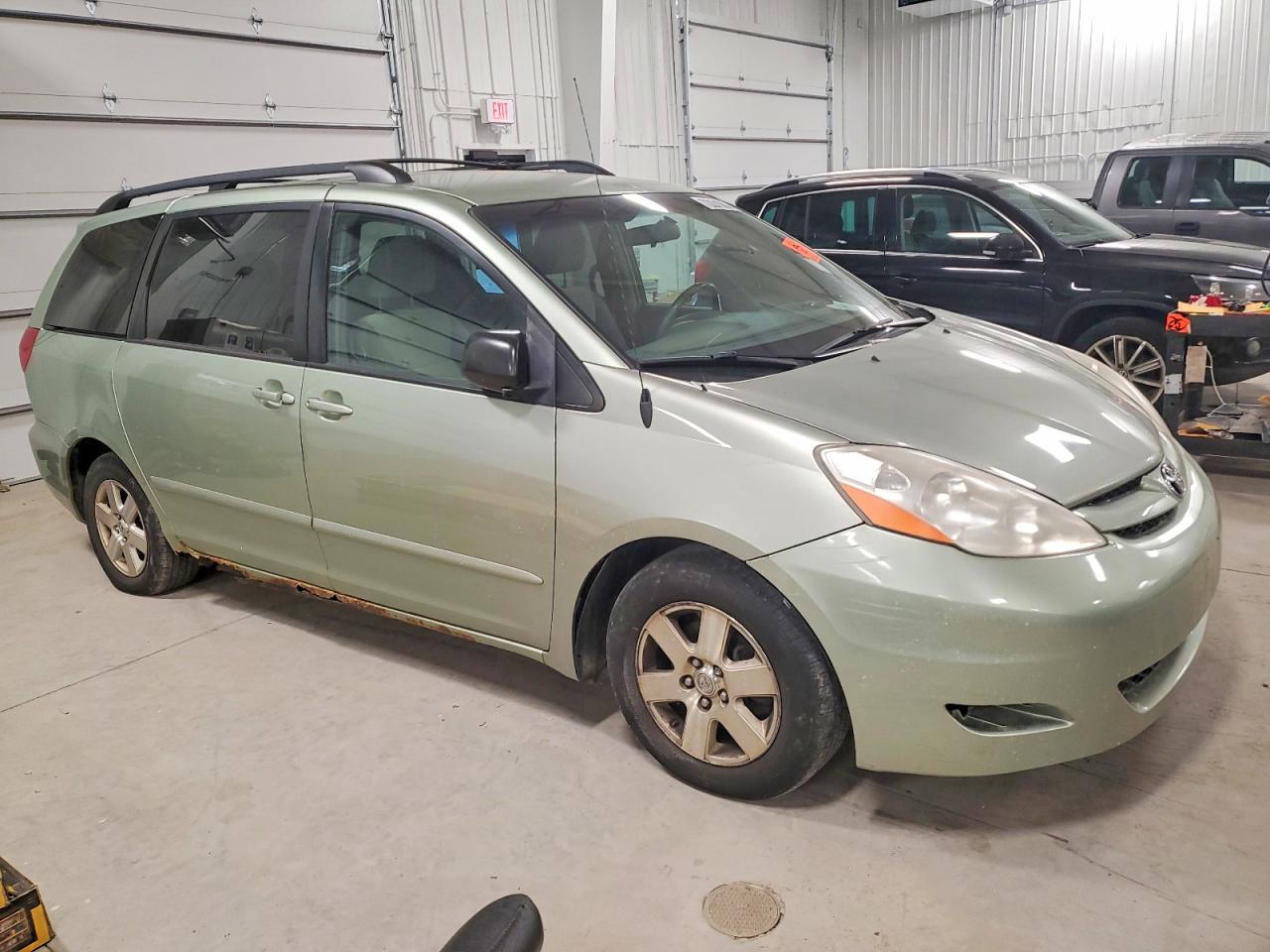 2009 Toyota All models VIN 5TDZK23C39S233691 photo 4