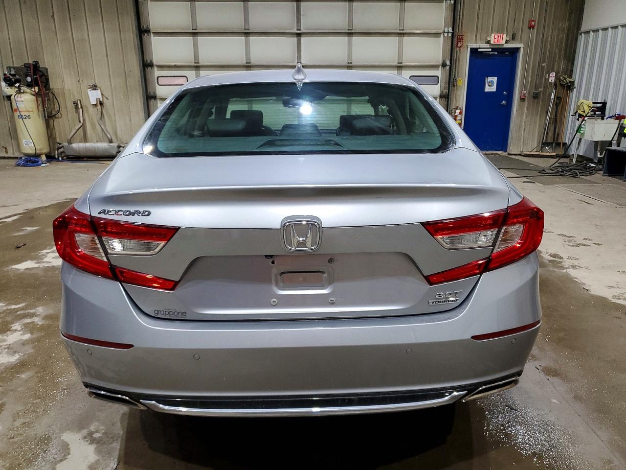 2018 HONDA Accord VIN 1HGCV2F95JA043455 photo 6