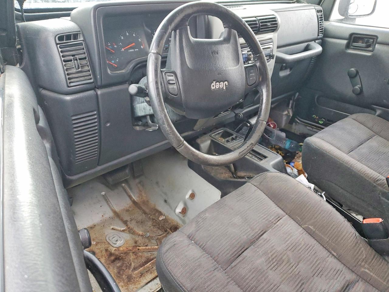 2004 Jeep Wrangler / VIN 1J4FA39S54P792280 photo 8