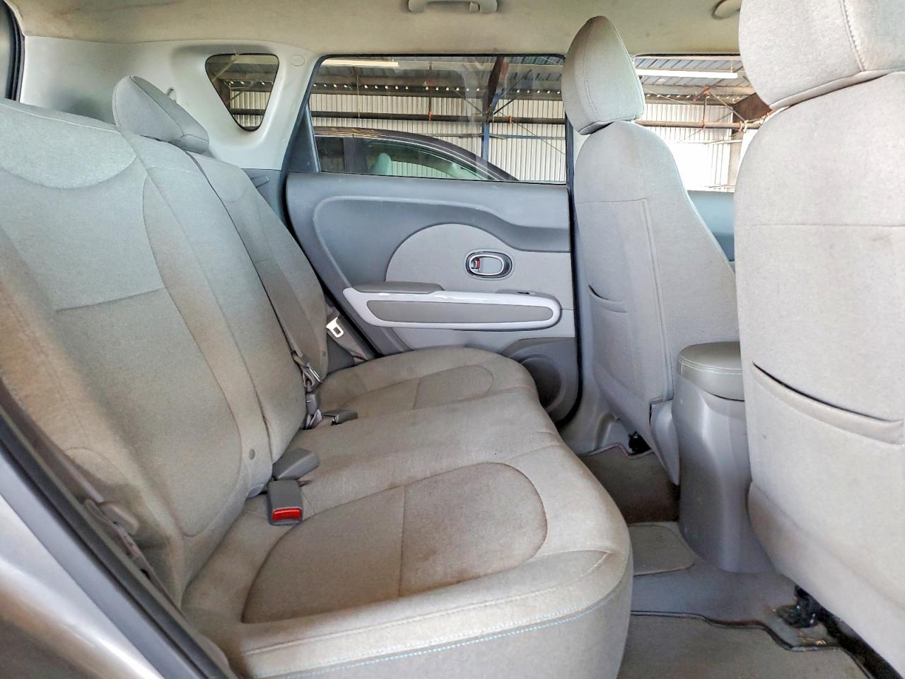 2017 Kia Soul VIN KNDJP3AE3H7022248 photo 10