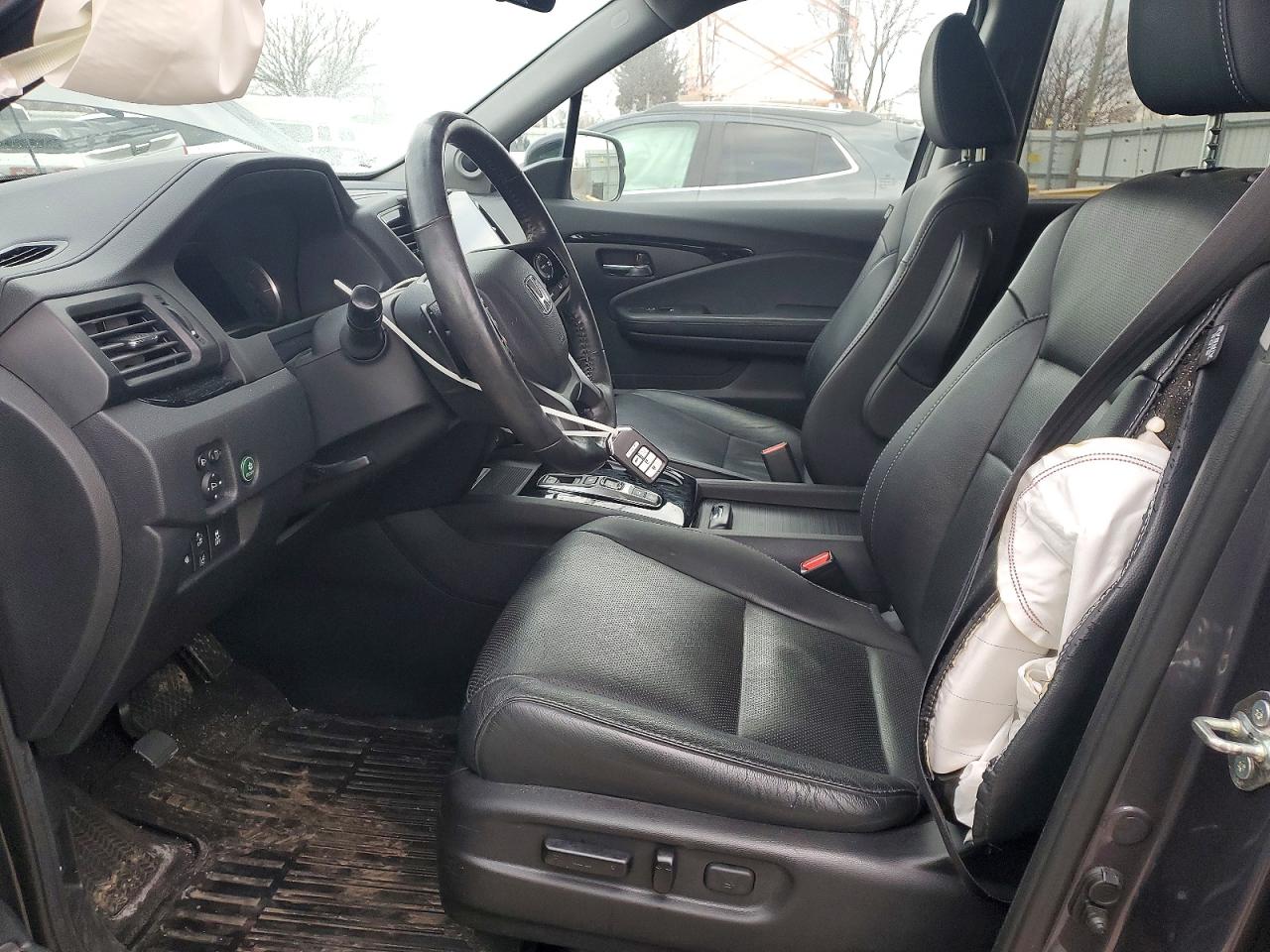 2019 Honda Pilot VIN 5FNYF6H09KB076328 photo 7