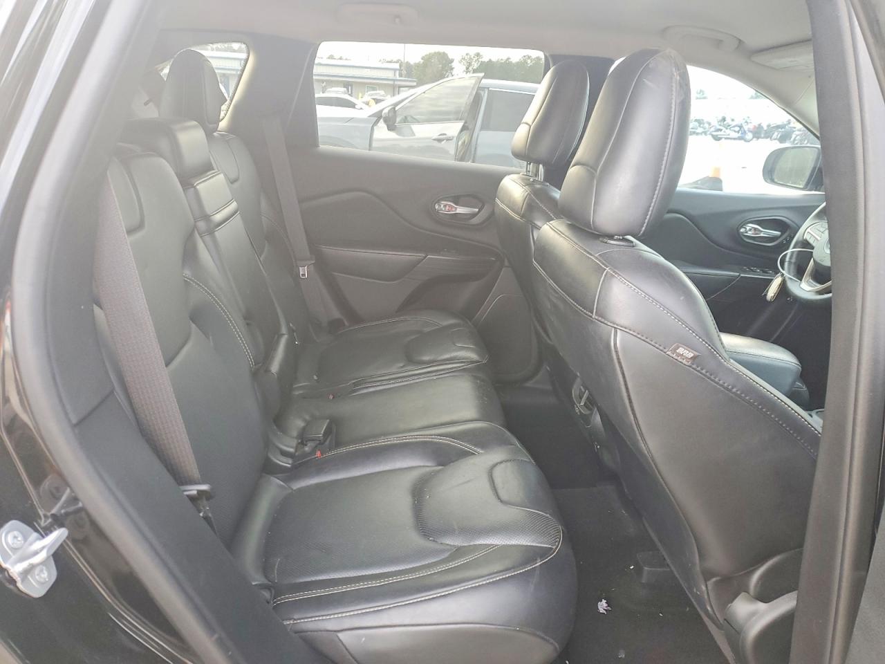 2015 Jeep Grand cher VIN 1C4PJLDS8FW585537 photo 11