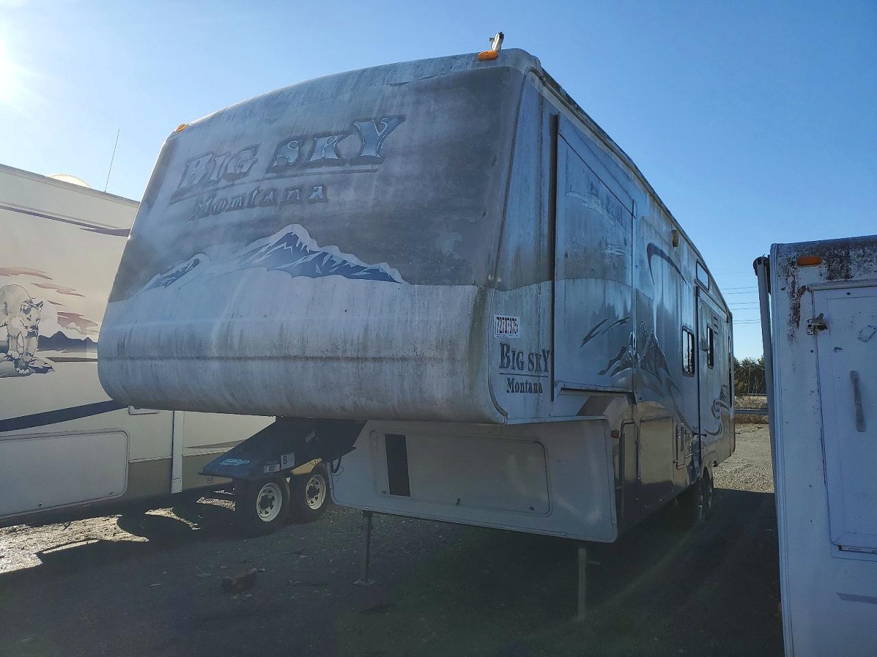 2004 KEYSTONE Montana VIN 4YDF367254D509931 photo 2