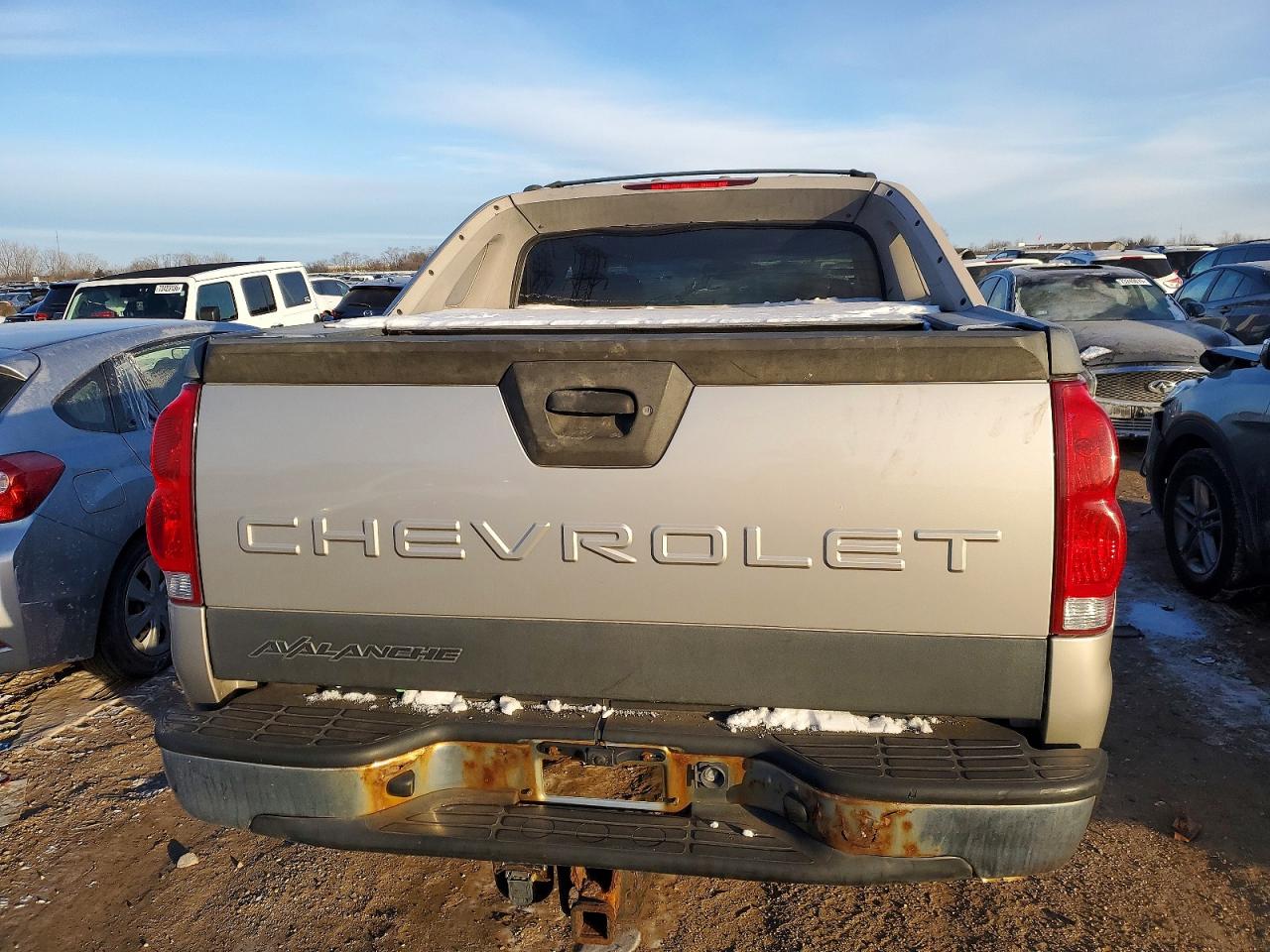 2005 Chevrolet Avalanche VIN 3GNEC12Z25G138714 photo 6