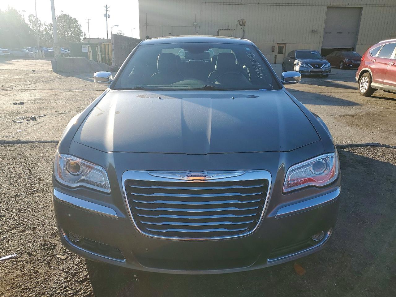 2011 Chrysler 300 VIN 2C3CA6CTXBH559738 photo 5