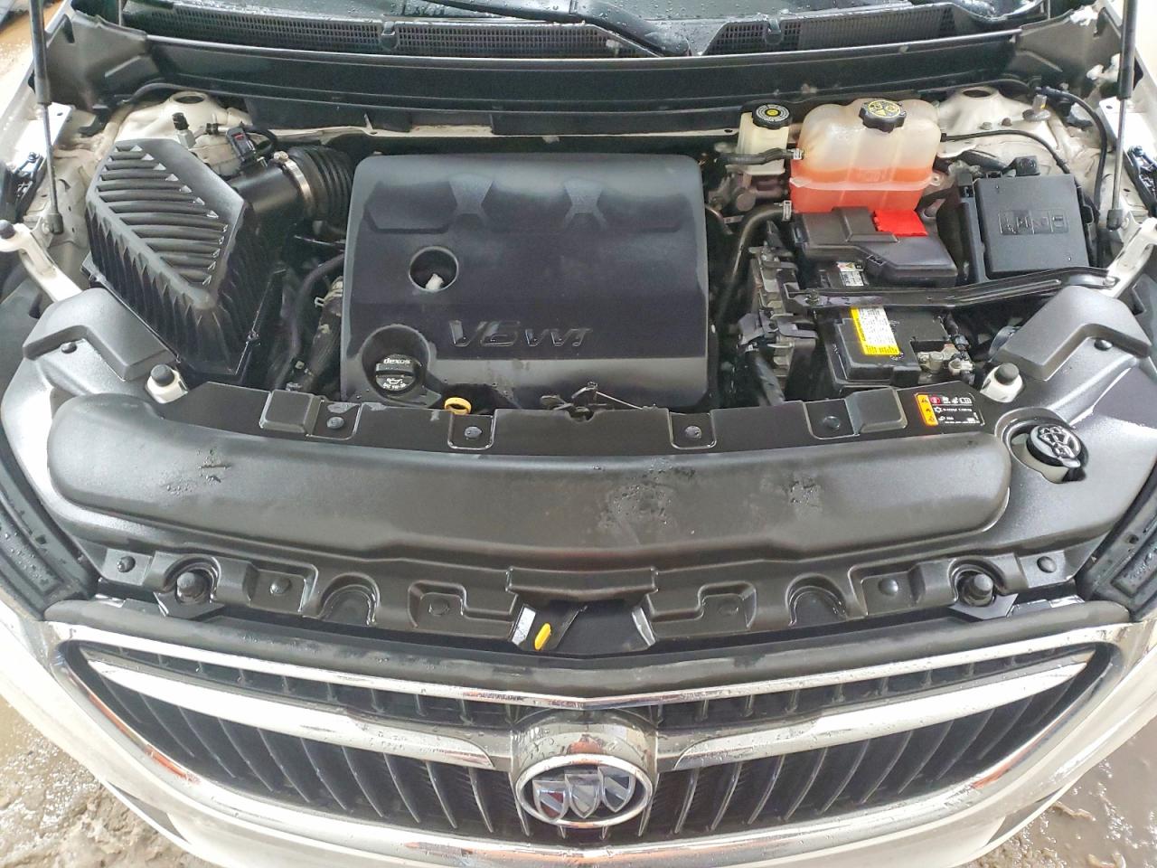 2020 Buick Enclave VIN 5GAERBKW6LJ136156 photo 12