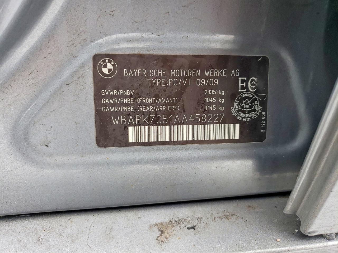 2010 BMW 3 series VIN WBAPK7C51AA458227 photo 12