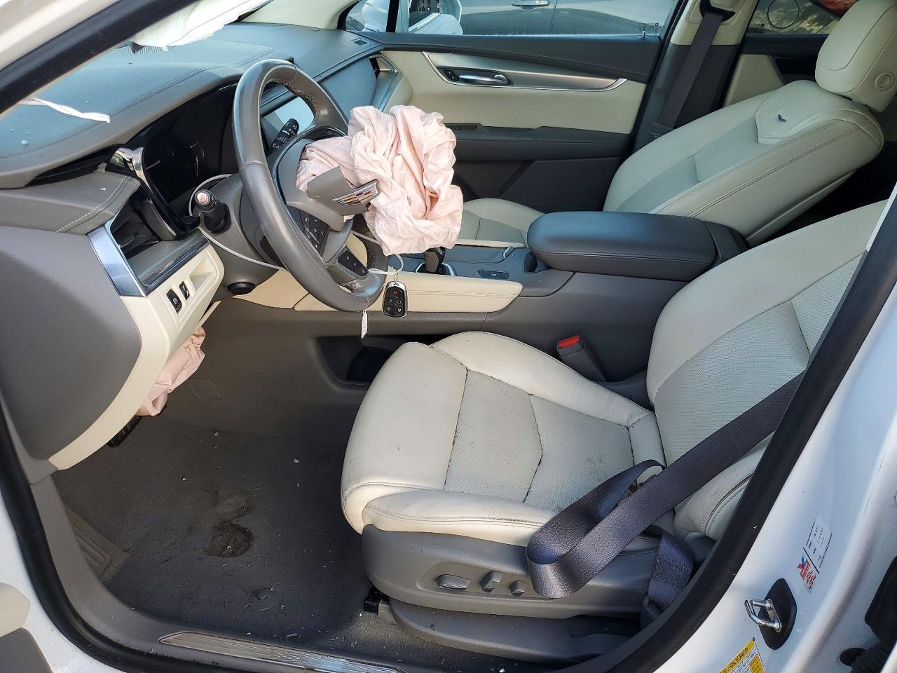 2018 Cadillac Xt5 VIN 1GYKNCRS8JZ182473 photo 7