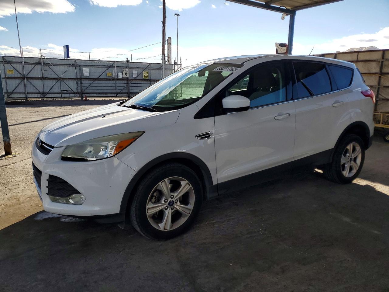 2014 Ford Escape VIN 1FMCU0GX7EUB15968 photo 1