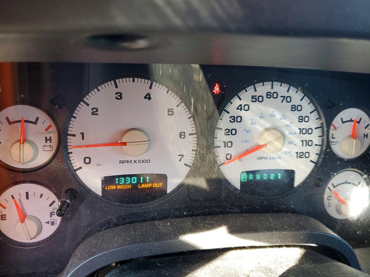 2002 Dodge All models VIN 3D7HU18N52G151756 photo 9