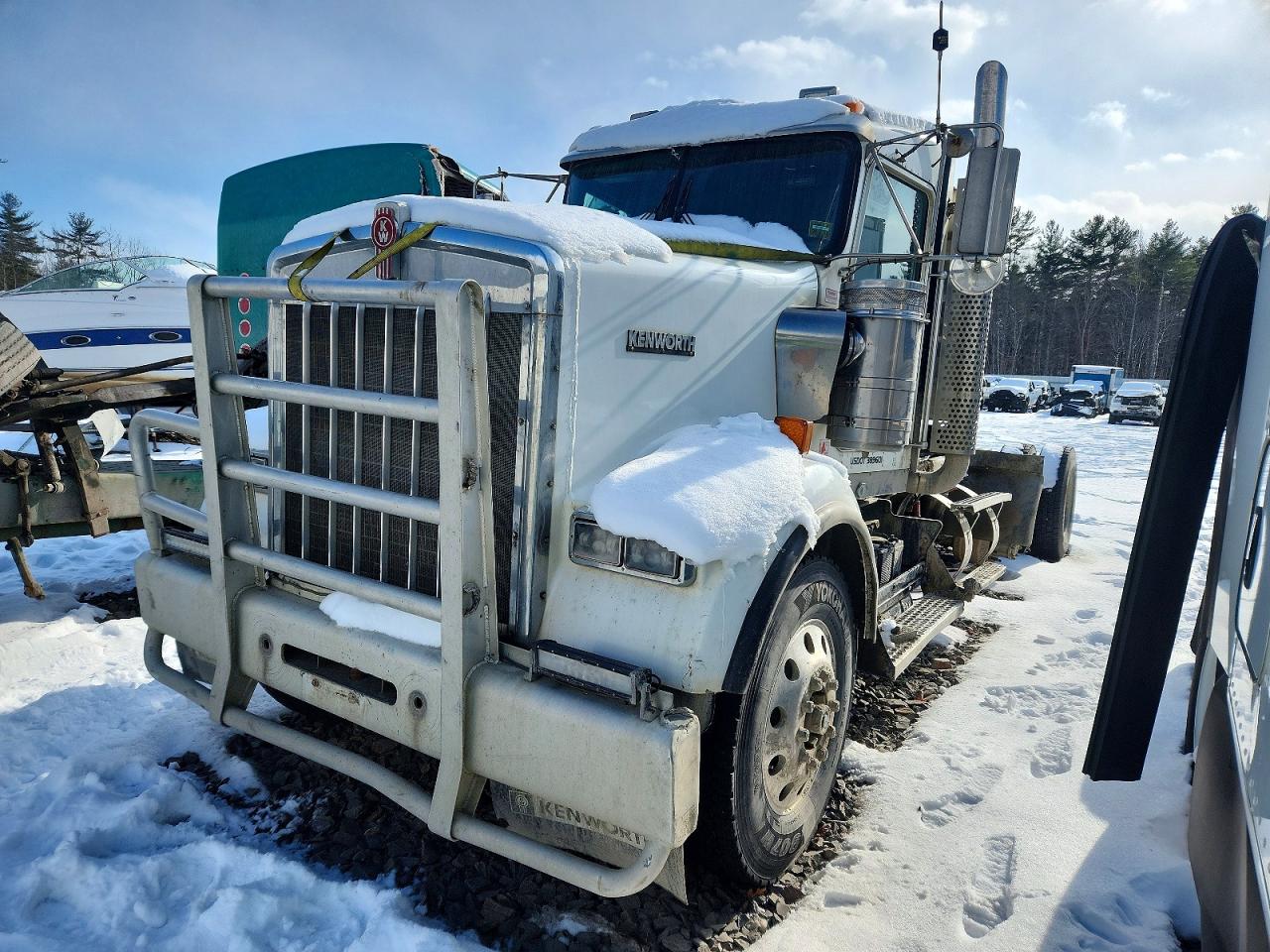 2016 KENWORTH All models VIN 1XKWDP0X9GJ102202 photo 2