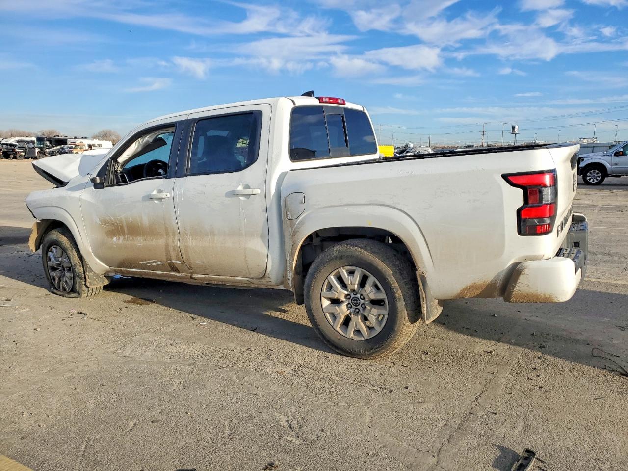 2022 Niss Frontier VIN 1N6ED1EK5NN642411 photo 2