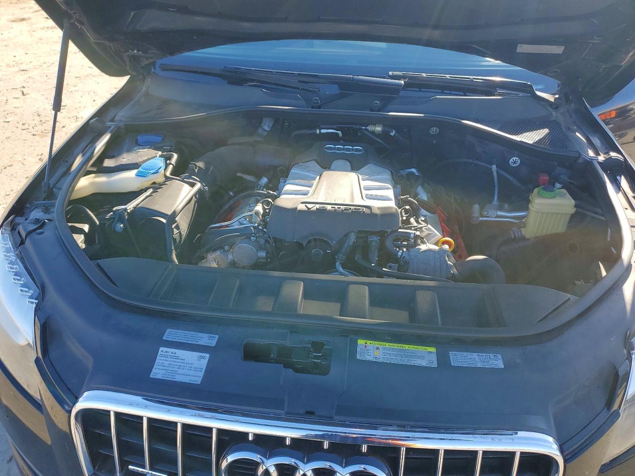 2015 Audi Q7 VIN WA1LGAFE6FD010173 photo 12