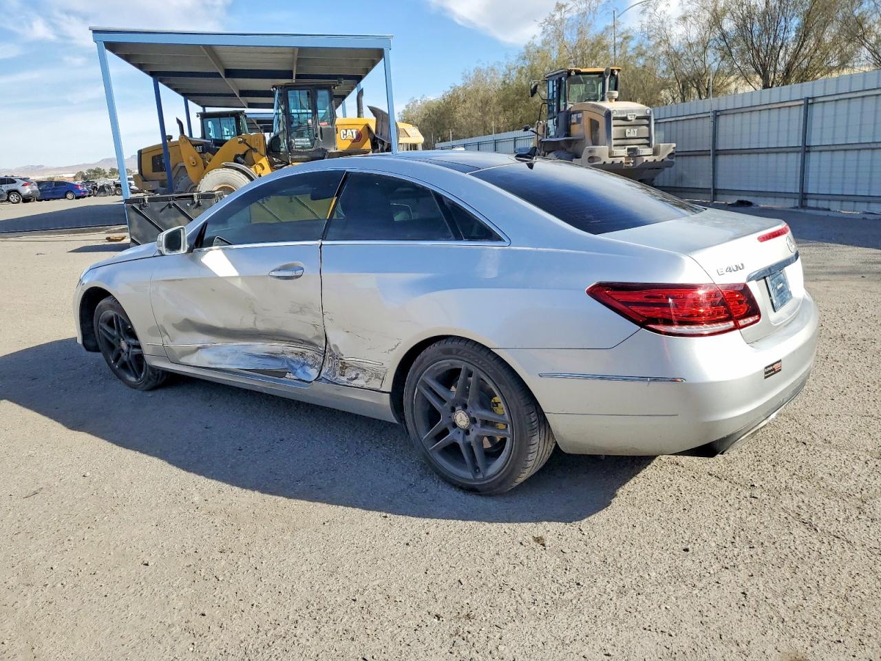 2015 Mercedes-Benz E-class VIN WDDKJ6FB5FF294380 photo 2