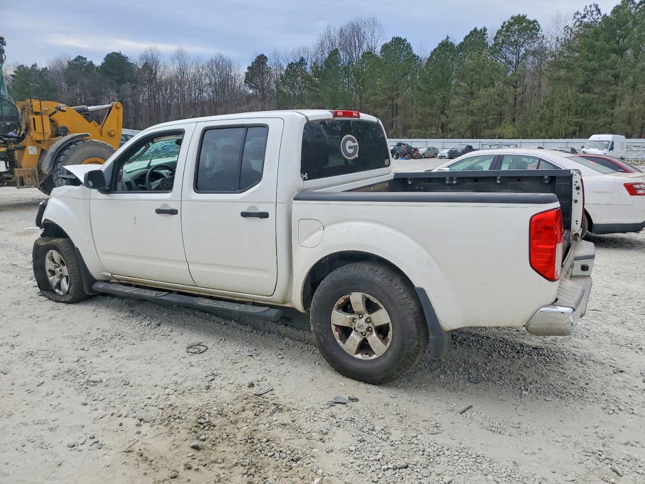 2011 Nissan Frontier VIN 1N6AD0EVXBC406640 photo 2