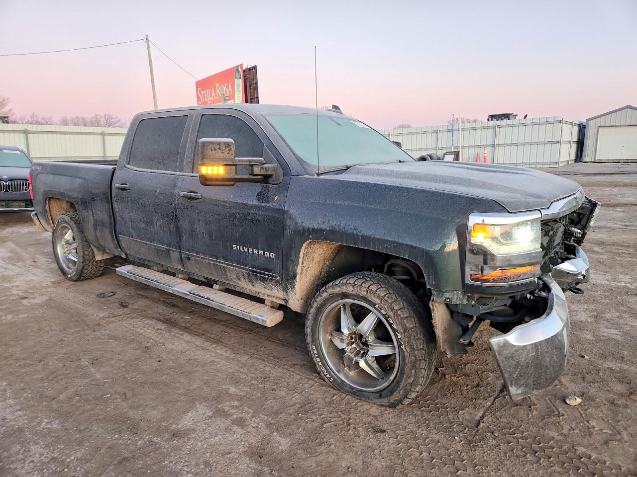 2017 CHEV All models VIN 3GCUKREC8HG413665 photo 4