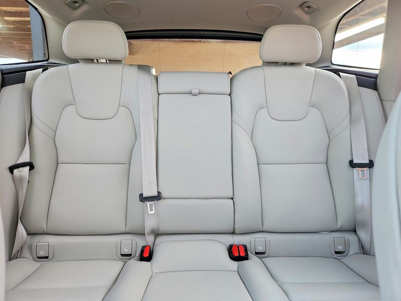 2023 Volvo Xc60 plus VIN YV4L12DN3P1319549 photo 10