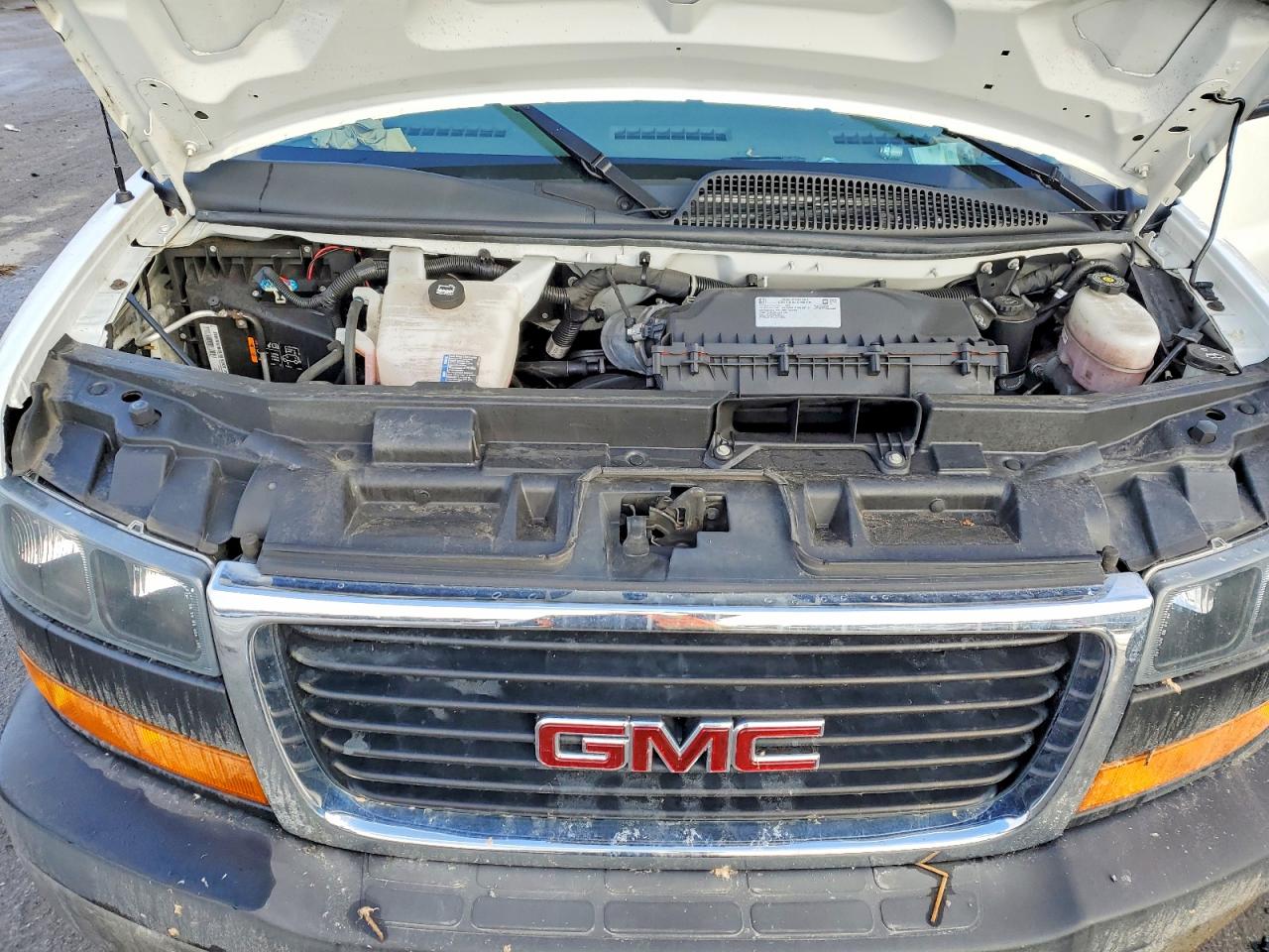 2022 GMC Savana VIN 1GTW7AFP5N1168380 photo 12
