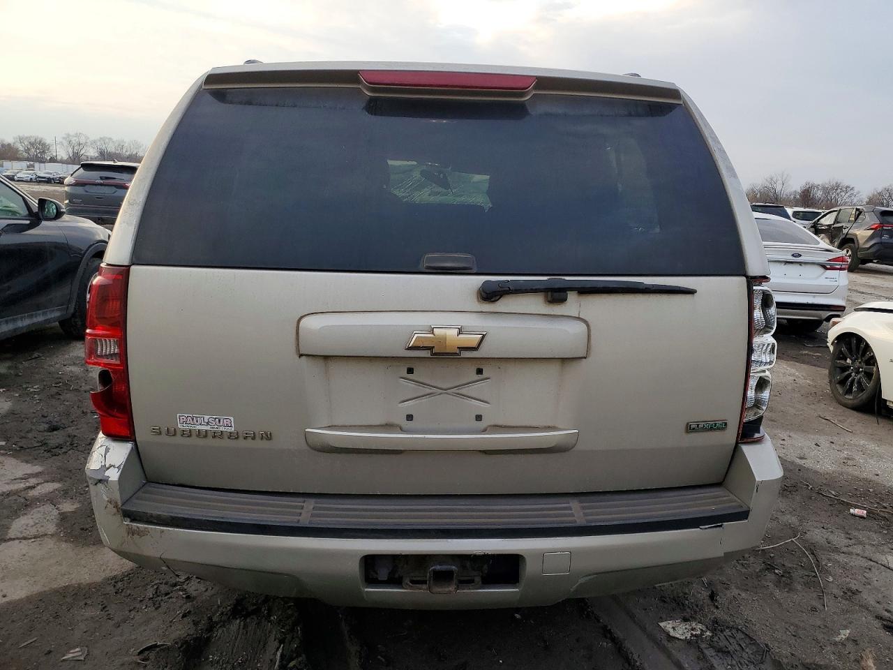 2009 CHEV Suburban VIN 1GNFK26319R227621 photo 6