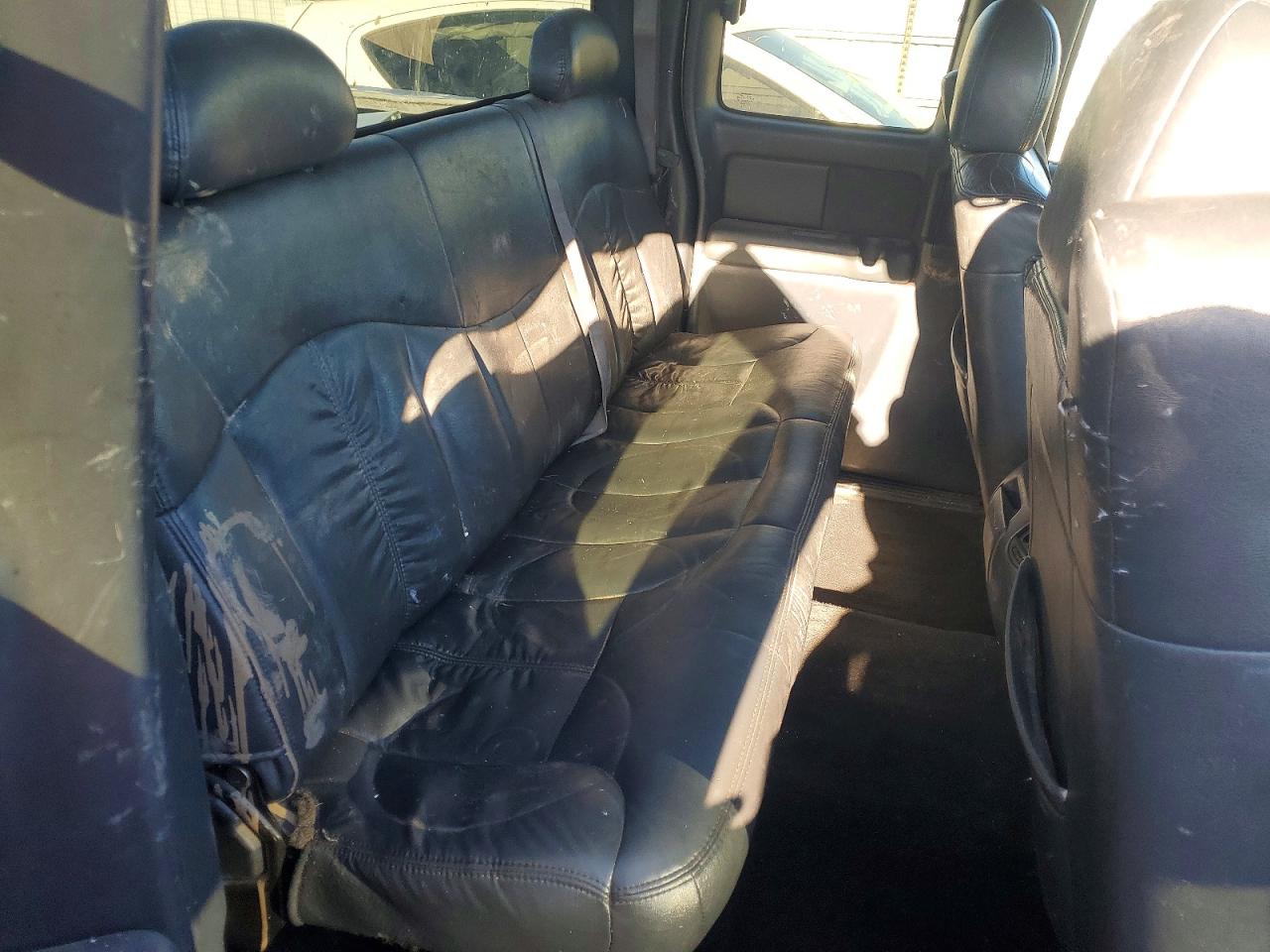 2000 CHEV Silverado VIN 2GCEK19T0Y1397115 photo 10