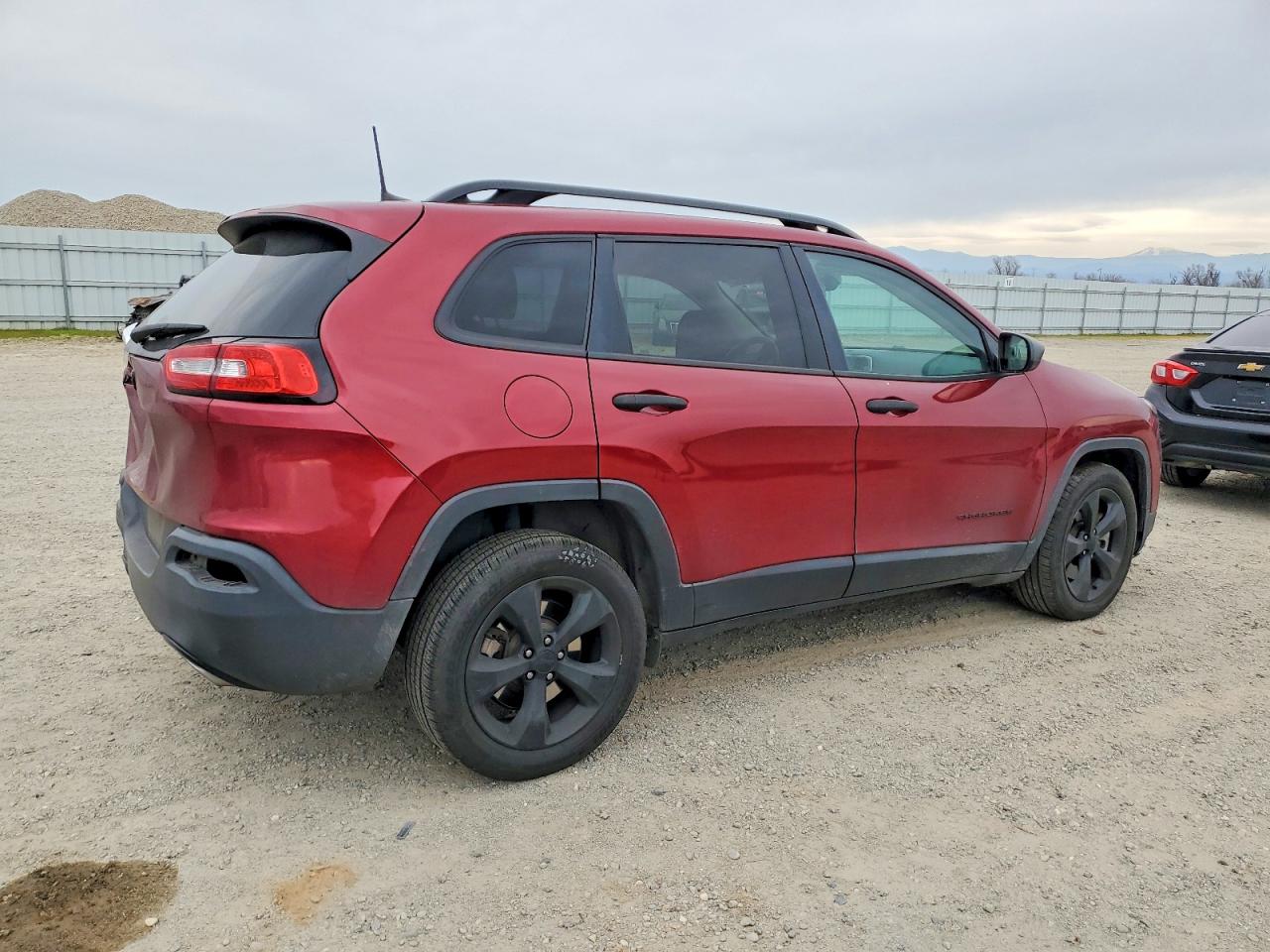 2017 Jeep Grand cher VIN 1C4PJLAS7HW652846 photo 3