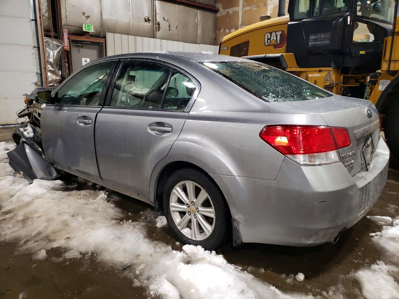 2010 Subaru LEGACY VIN 4S3BMAH66A1238250 photo 2